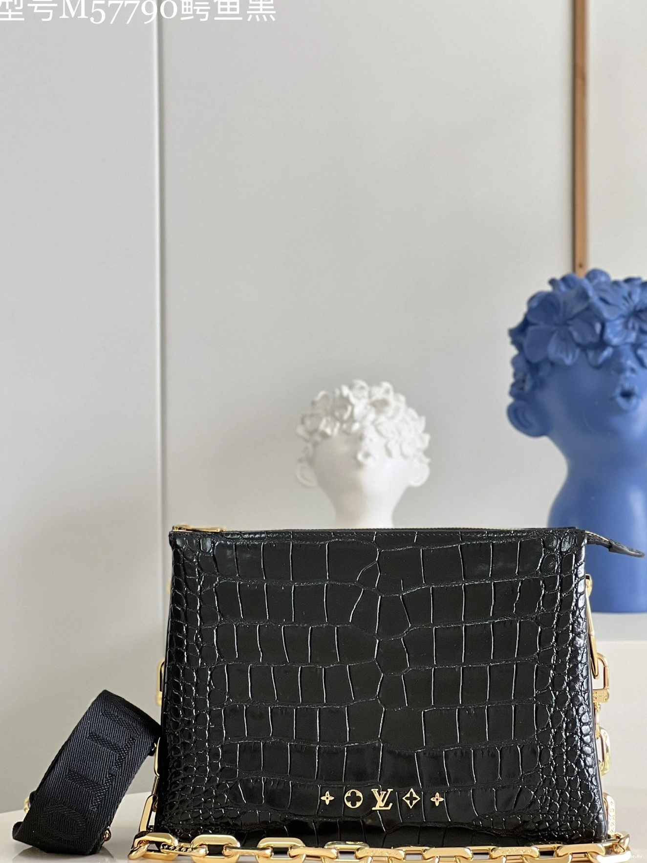 PM-26*20*12cm VUITTON COUSSIN LOUIS 0331